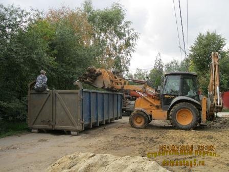 Вывоз строительного мусора при сносе загородного дома. (фото)