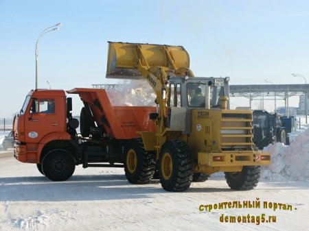 Уборка снега компанией Алмаз-Проект