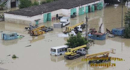 Свыше 5 тыс жилых домов остаются подтопленными в зоне наводнения на Кубани