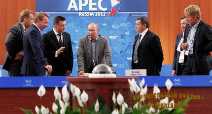 Владимир Путин доволен возведенными в сжатые сроки объектами саммита АТЭС