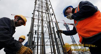 Рабочие, закончившие строить в Сочи, смогут работать в Москве - заммэра