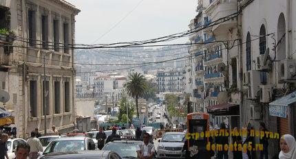 Более 50 человек пострадали из-за распределения льготного жилья в Алжире