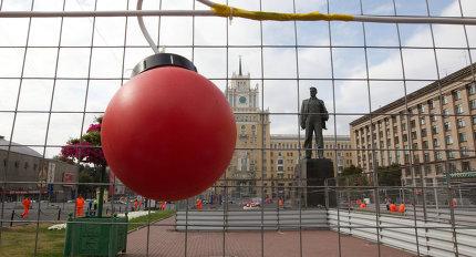 Ограждения на Триумфальной площади Москвы уберут через 1,5 недели