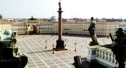 Дворовые фасады Зимнего дворца хотят отреставрировать за 106 млн руб