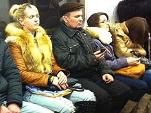 За пассажирами метро будут следить по мобильникам, чтобы быстро предупредить о ЧП