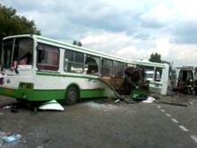 В аварии под Подольском, где столкнулись автобус и грузовик, погибли 14 человек и более 40 пострадали